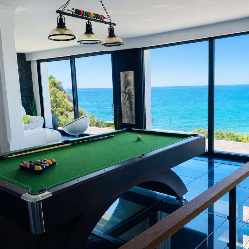Photo intérieur Villa le Dauphin, coin billard